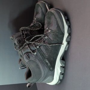 Columbia Buxton Peak Men's Black Waterproof Hiking boots,Size 11 US.